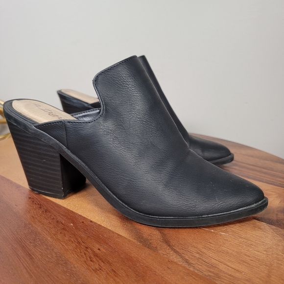 Zigisoho Maureen Black Mules Women's Size 7 Western Booties Vegan Leather - Picture 3 of 16